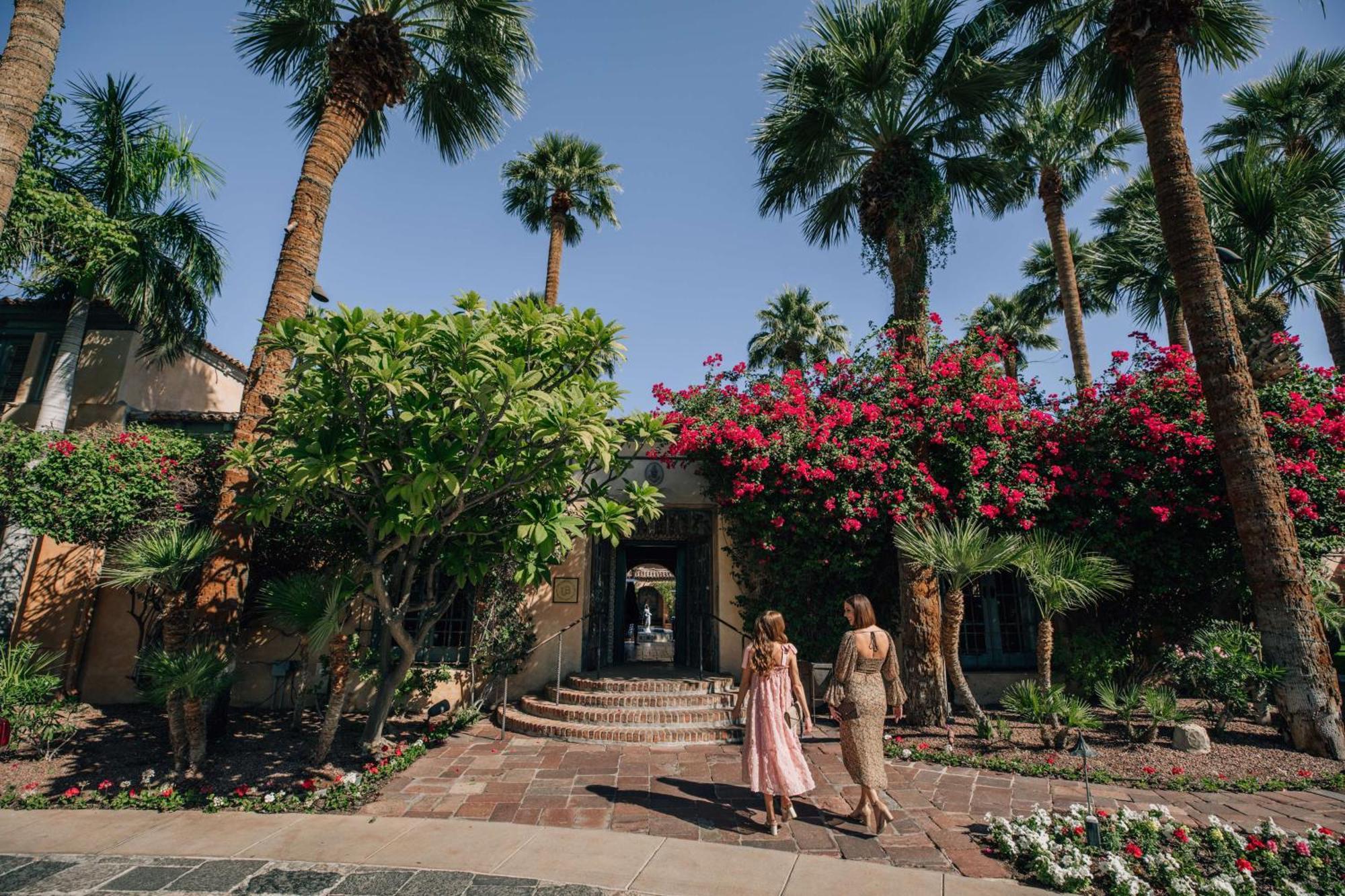 Royal Palms Resort And Spa, Part Of Hyatt Финикс Екстериор снимка